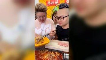 娱乐吃瓜酱拼图